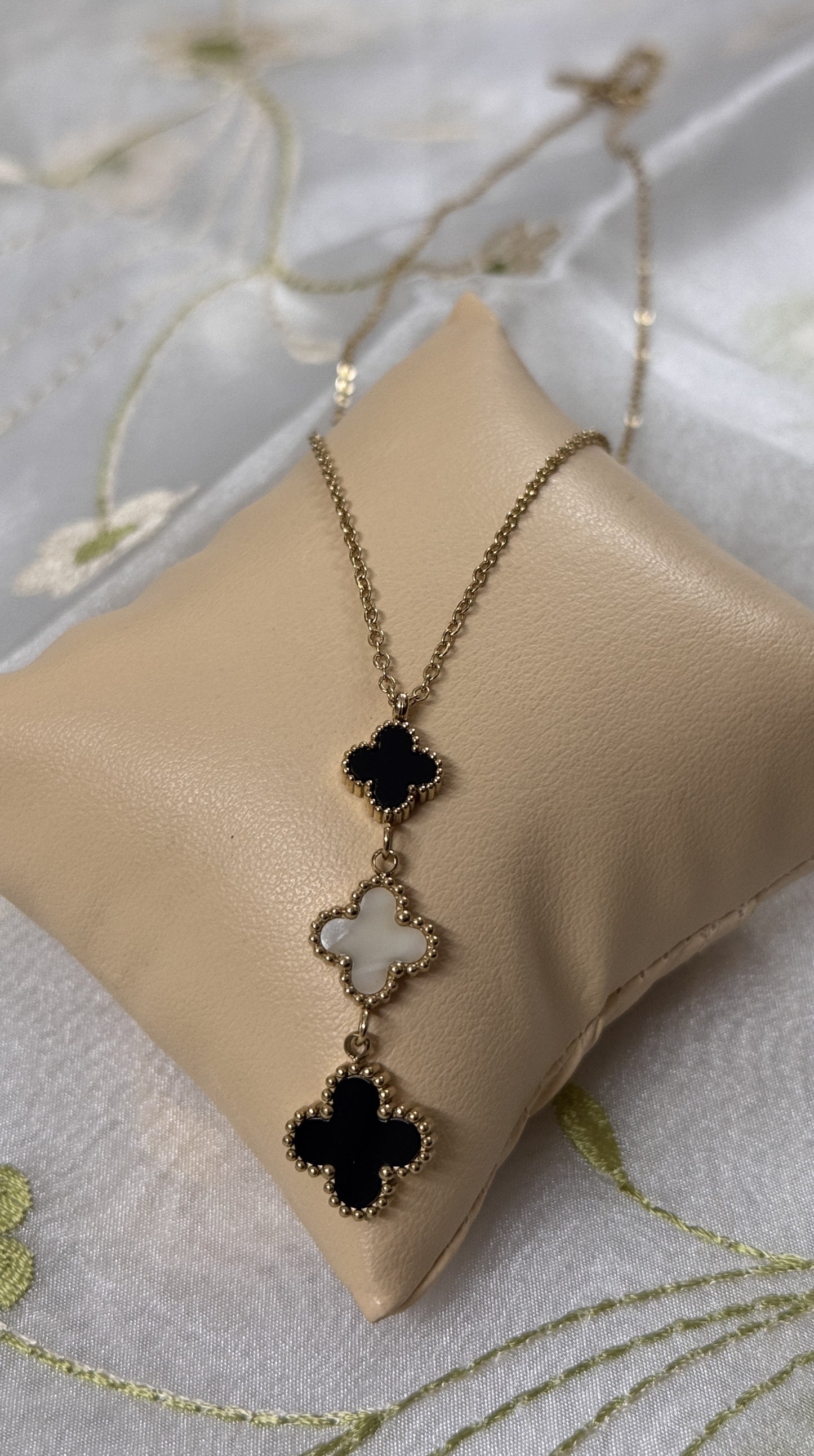 Anti-Tarnish Chain with Multi Clover Pendant - NG005